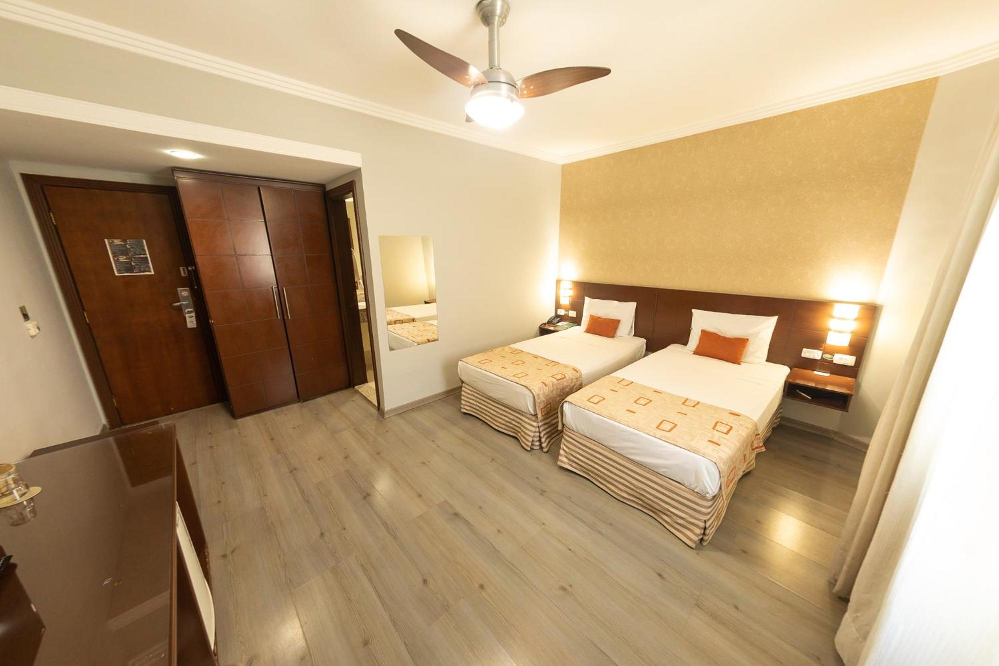 Class Hotel Guaxupe Bagian luar foto